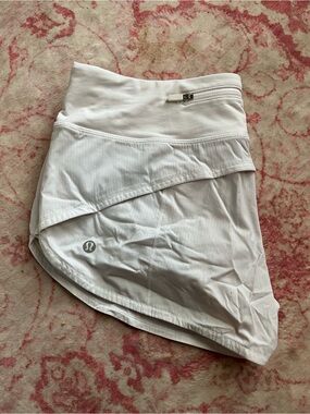 Lululemon Speed Up Shorts